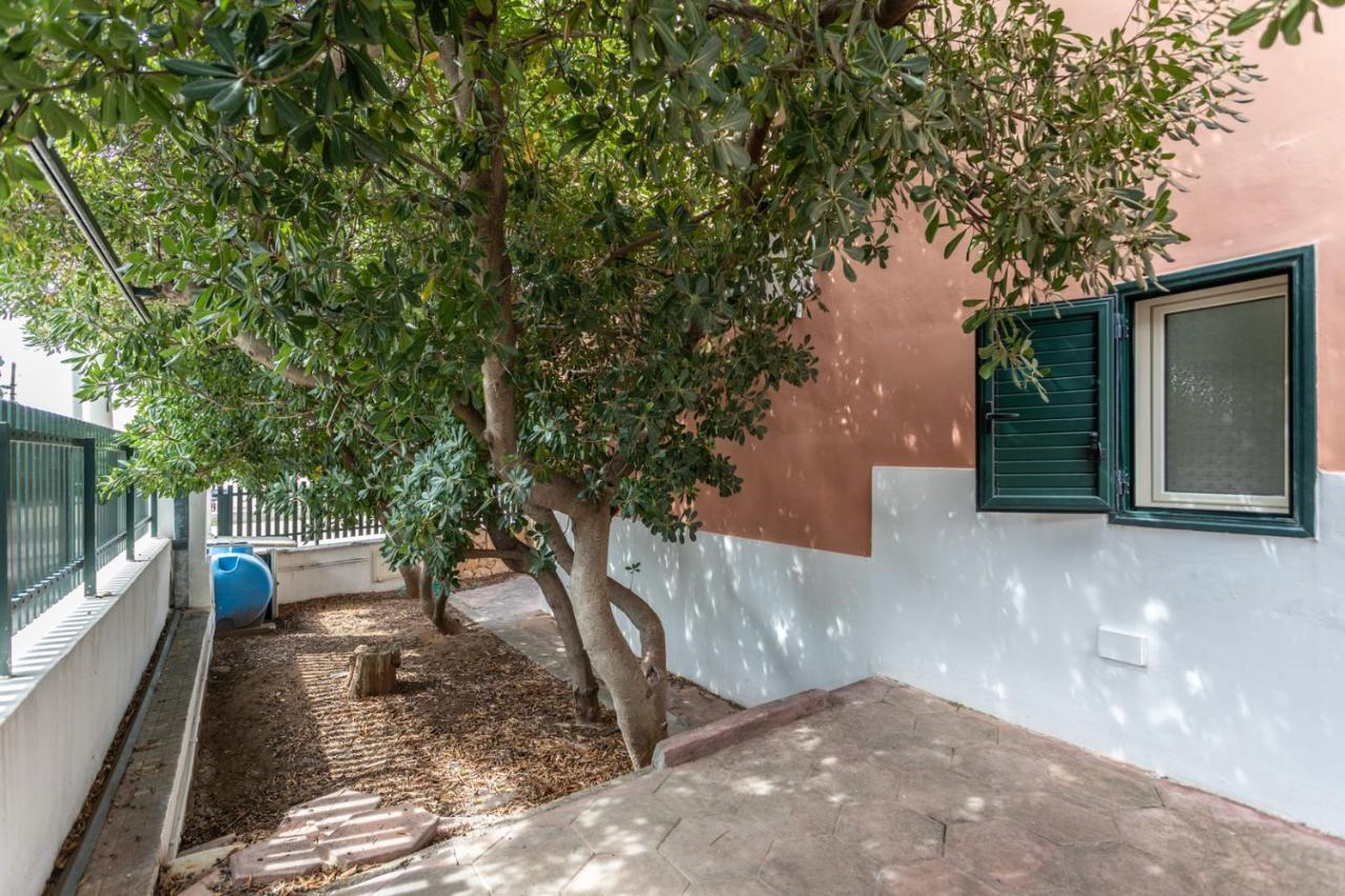 Villetta Bianca Sulla Spiaggia - Apulia Home 加利波利 外观 照片